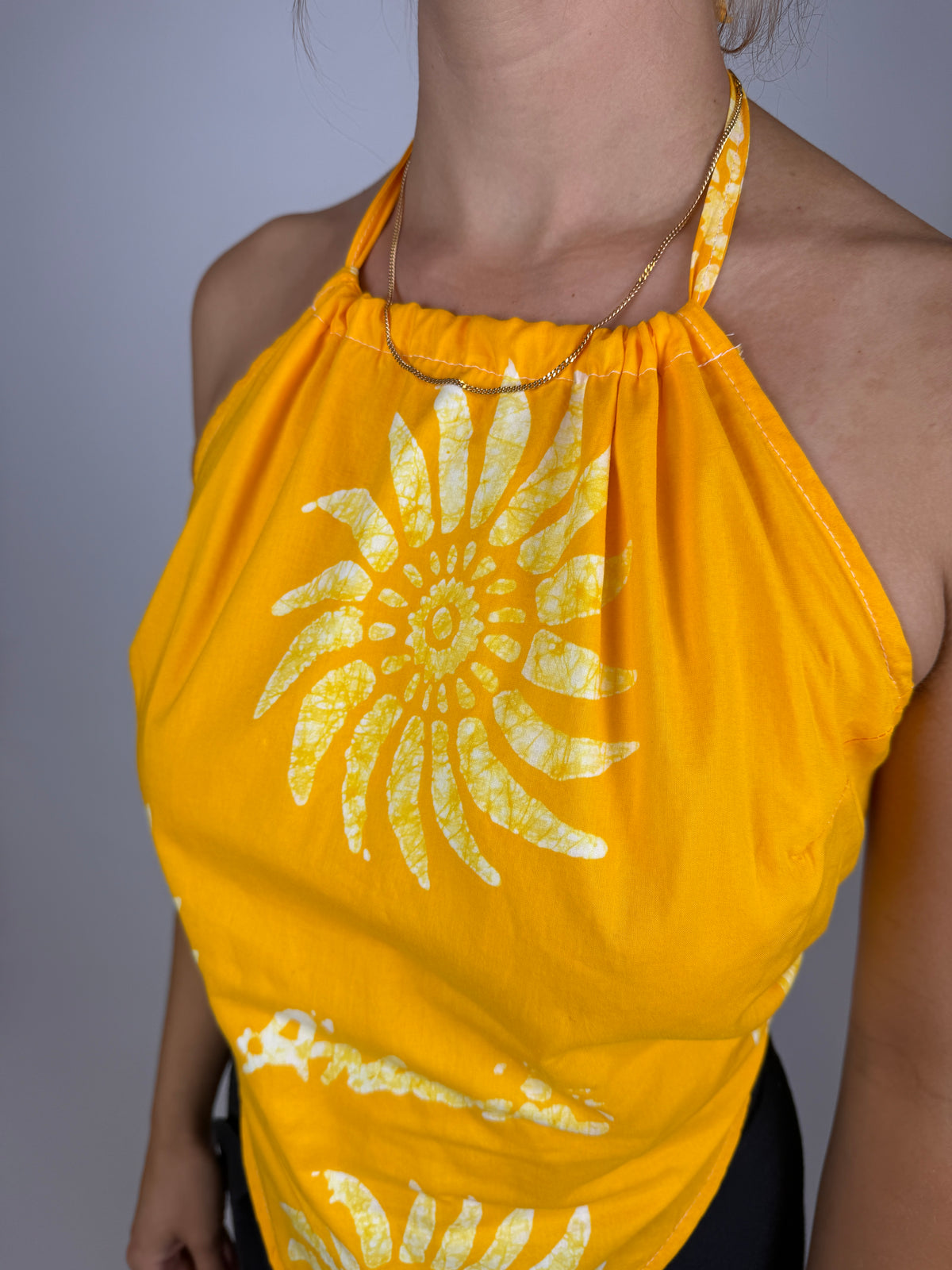 Gold Yellow - Wavy Daisy