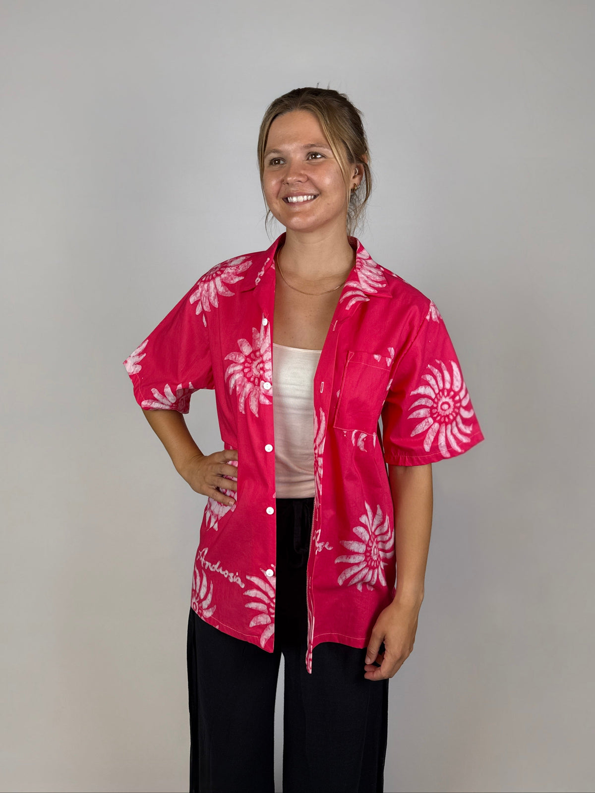 Hot Pink - Wavy Daisy