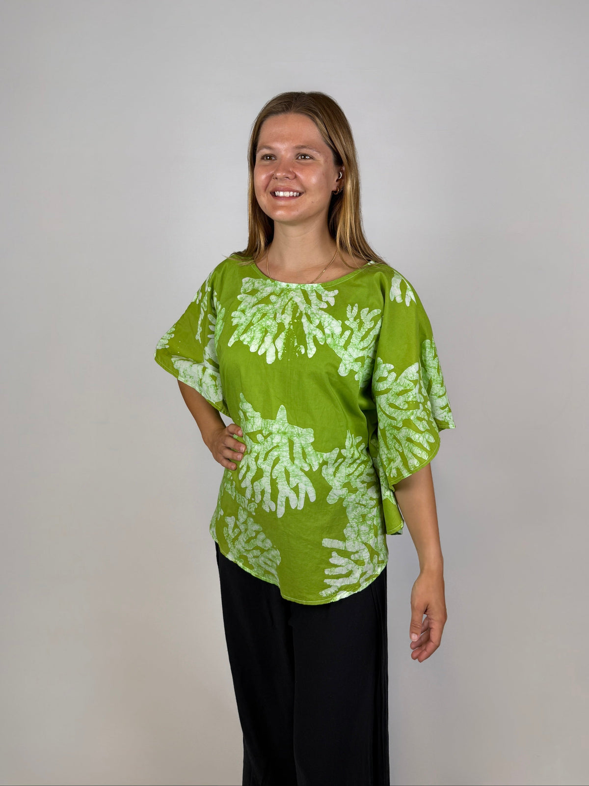 Grass Green - Coral